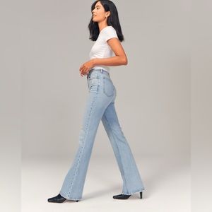 NWT Abercrombie & Fitch High Rise Vintage Flare Jean 29 S
